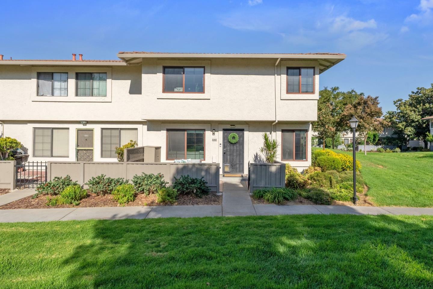 Property Photo:  3202 Kenhill Drive  CA 95111 