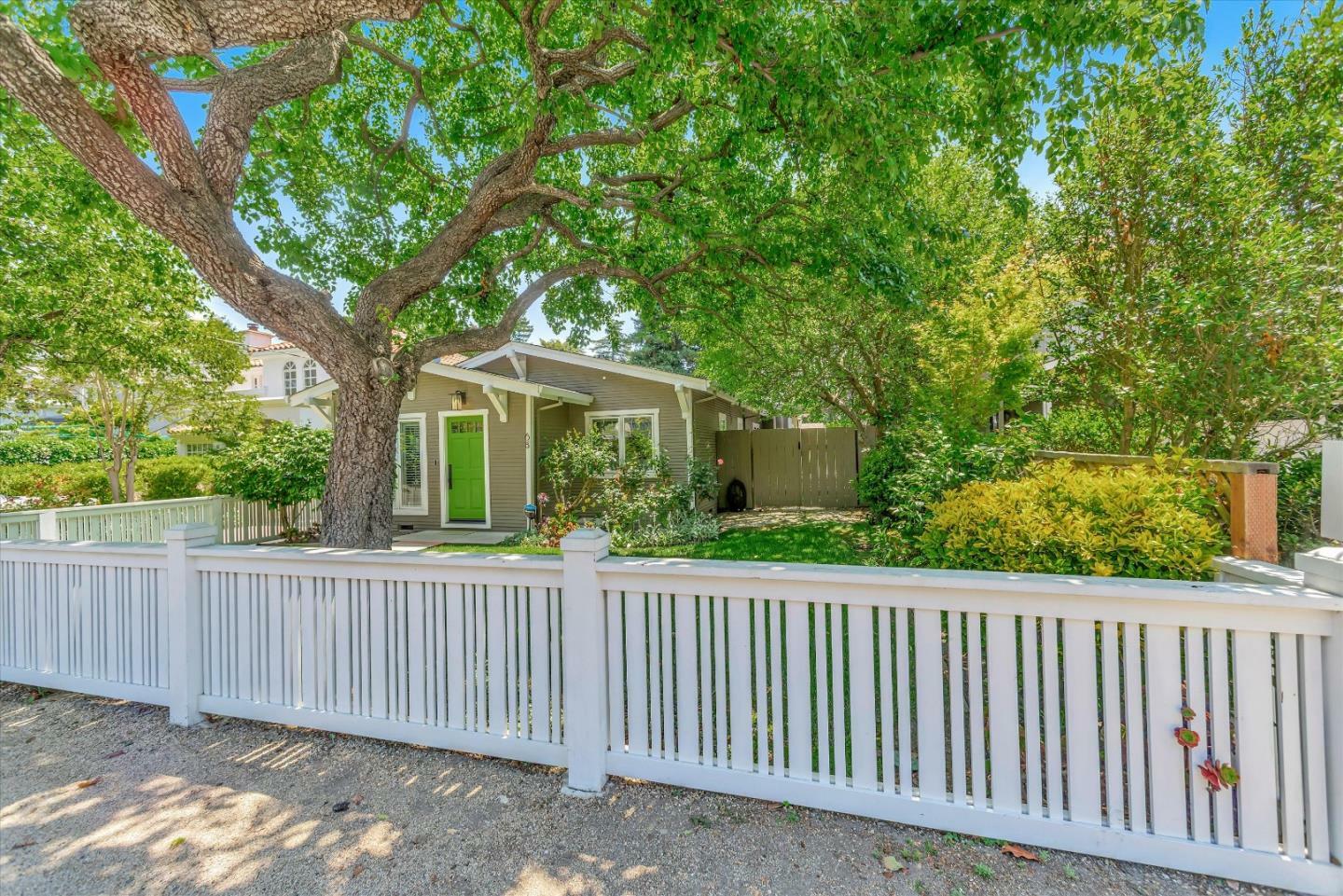 Property Photo:  68 Walnut Avenue  CA 94027 