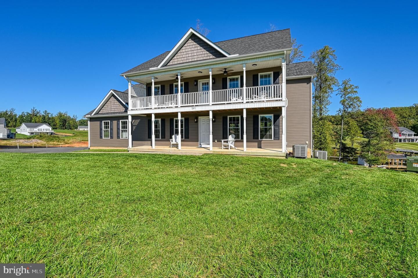 Property Photo:  281 Elk Creek Landing  VA 23117 