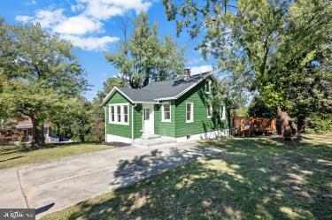 Property Photo:  4800 Pleasant View Avenue  MD 21206 