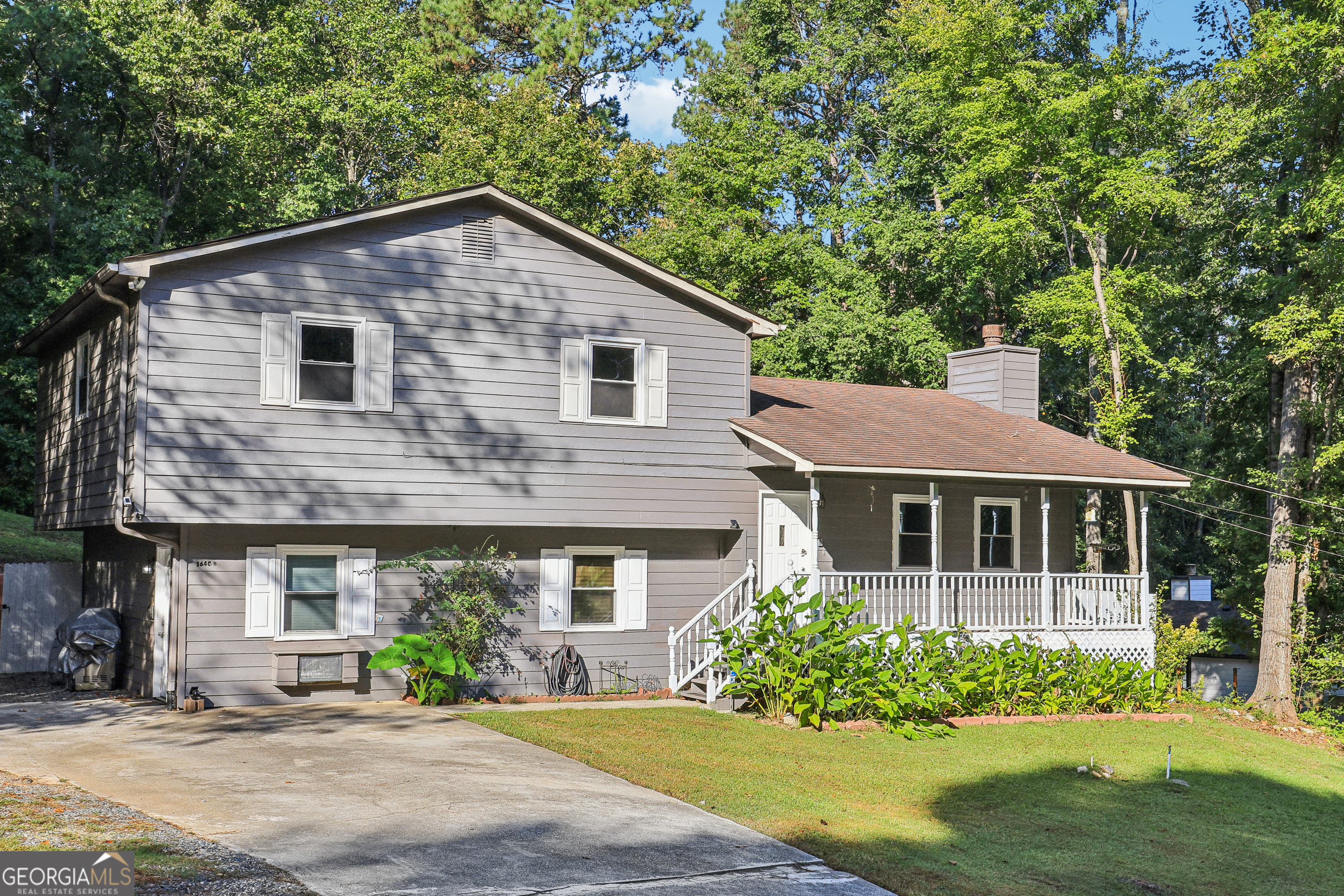 Property Photo:  3640 Silver Leaf Lane SW  GA 30008 