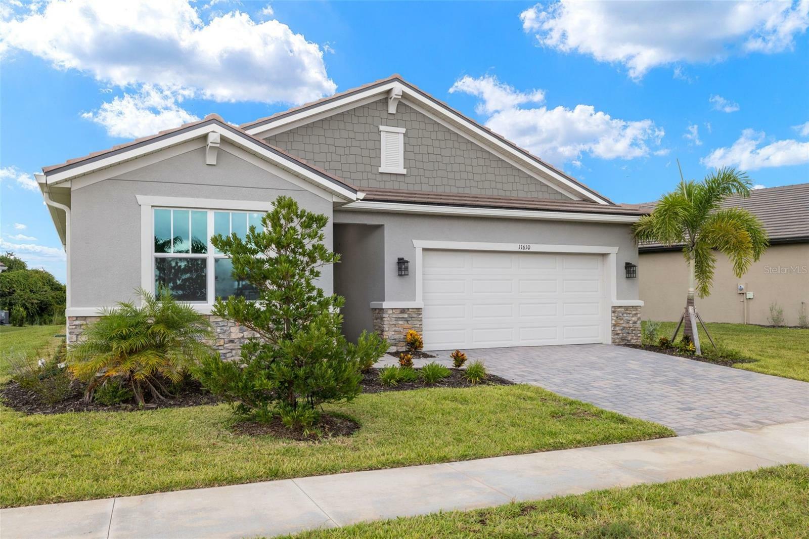 Property Photo:  11610 Myakka Blue Drive  FL 34293 