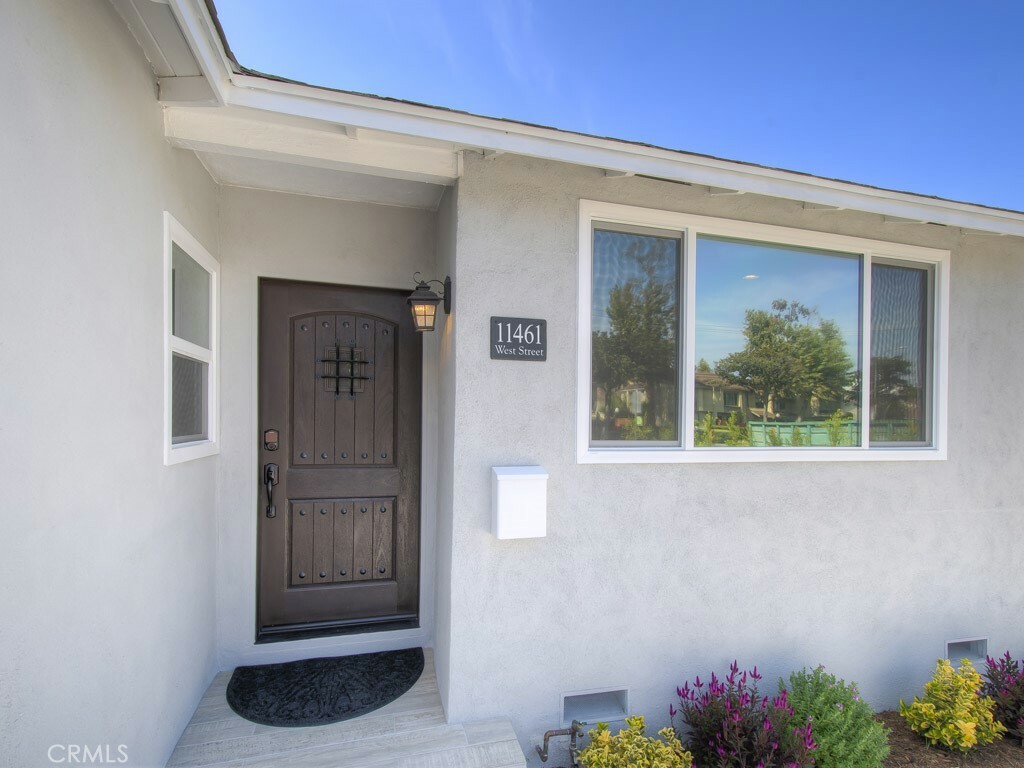 Property Photo:  11461 West Street  CA 92840 