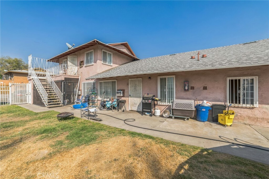 Property Photo:  2194 Sunrise Lane  CA 92404 