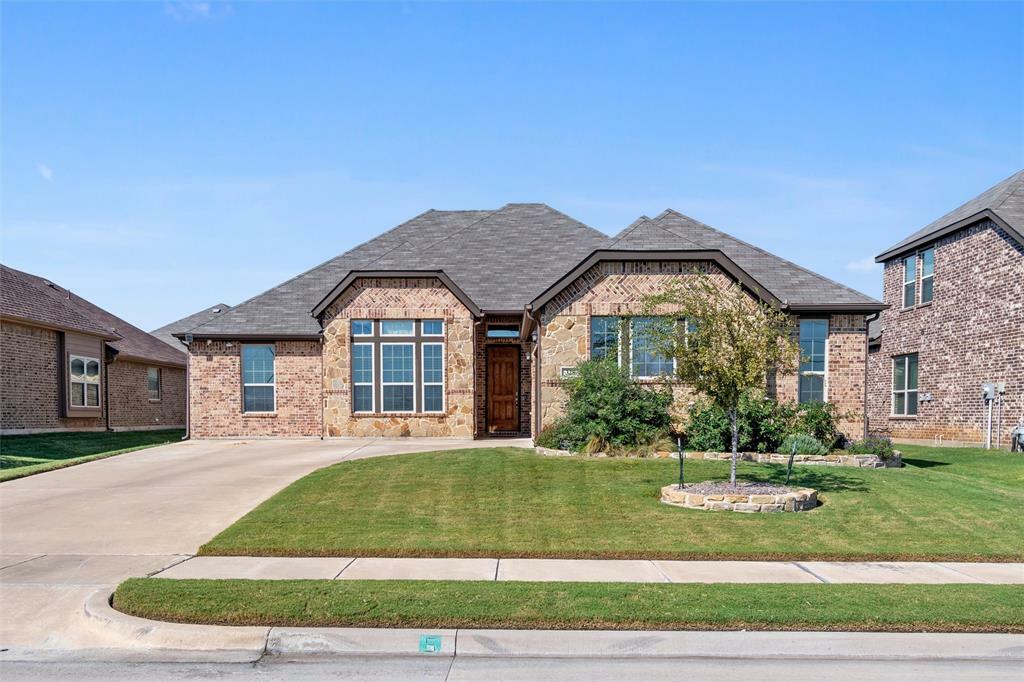 Property Photo:  328 Vaquero Drive  TX 76131 