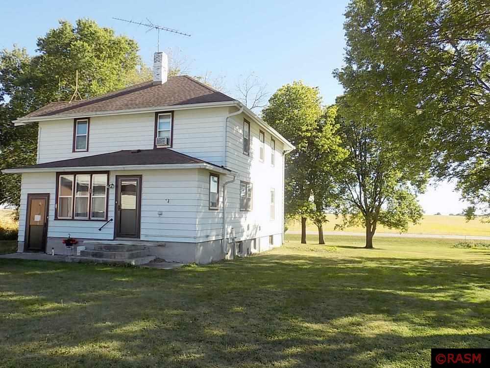 Property Photo:  48388 Fort Rd  MN 56074 