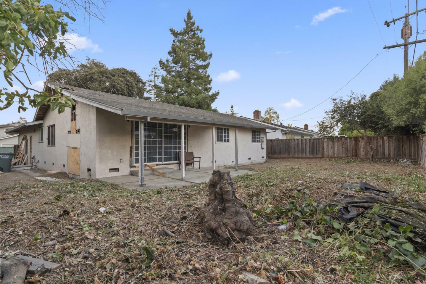 Property Photo:  713 Henrietta Avenue  CA 94086 