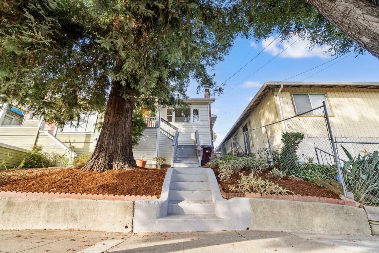 Property Photo:  6640 Brann Street  CA 94605 