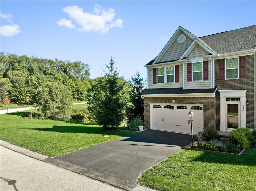 5270 Lantern Hill Ext  Pittsburgh PA 15236 photo