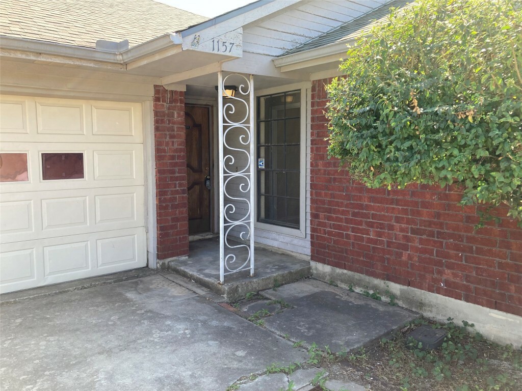 Property Photo:  1157 Lago Vista Street  TX 78666 