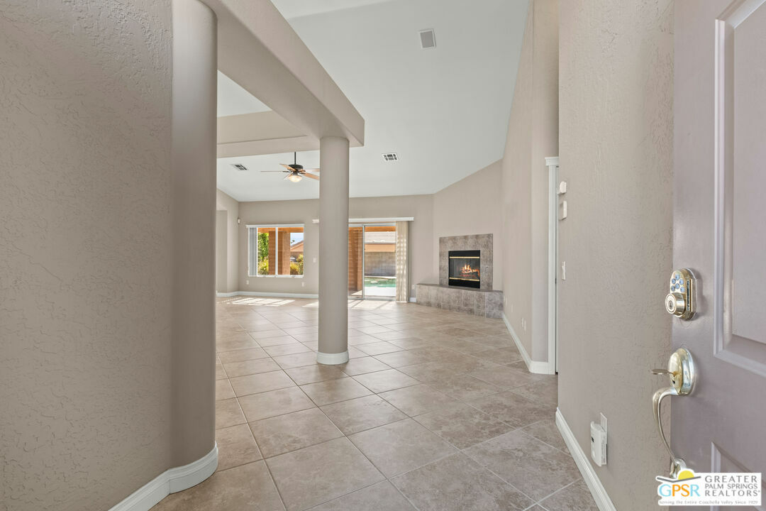 Property Photo:  79185 Canterra Cir  CA 92253 