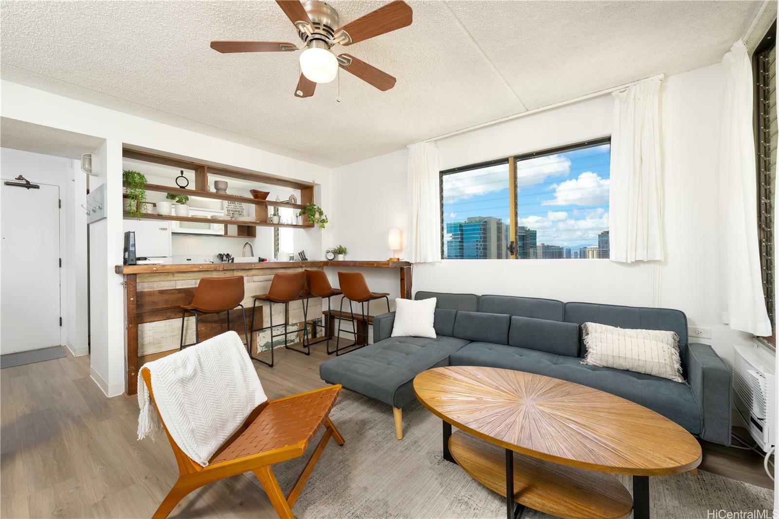 Property Photo:  2240 Kuhio Avenue 3101  HI 96815 