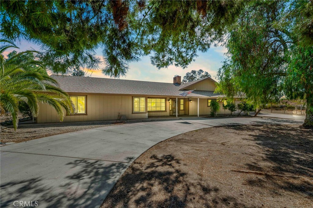 Property Photo:  30955 De Portola Road  CA 92592 