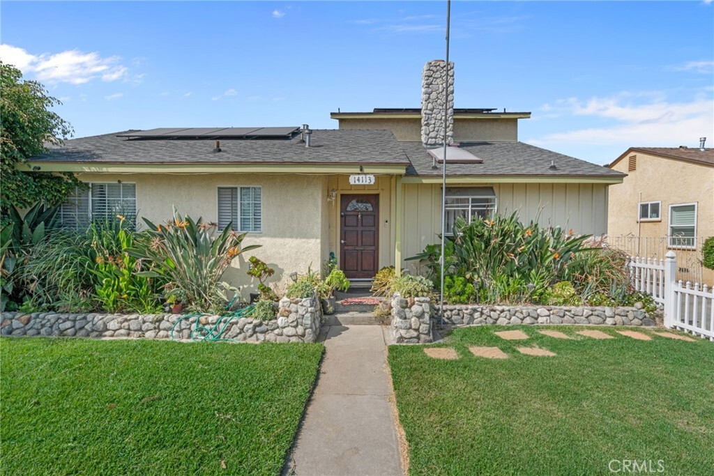 Property Photo: 14113 Harvest Avenue CA 90650