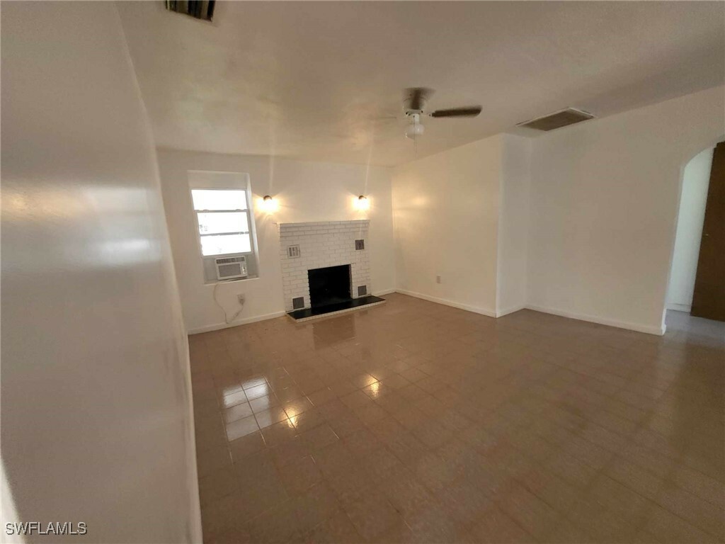 Property Photo:  100 Cabana Avenue  FL 33903 