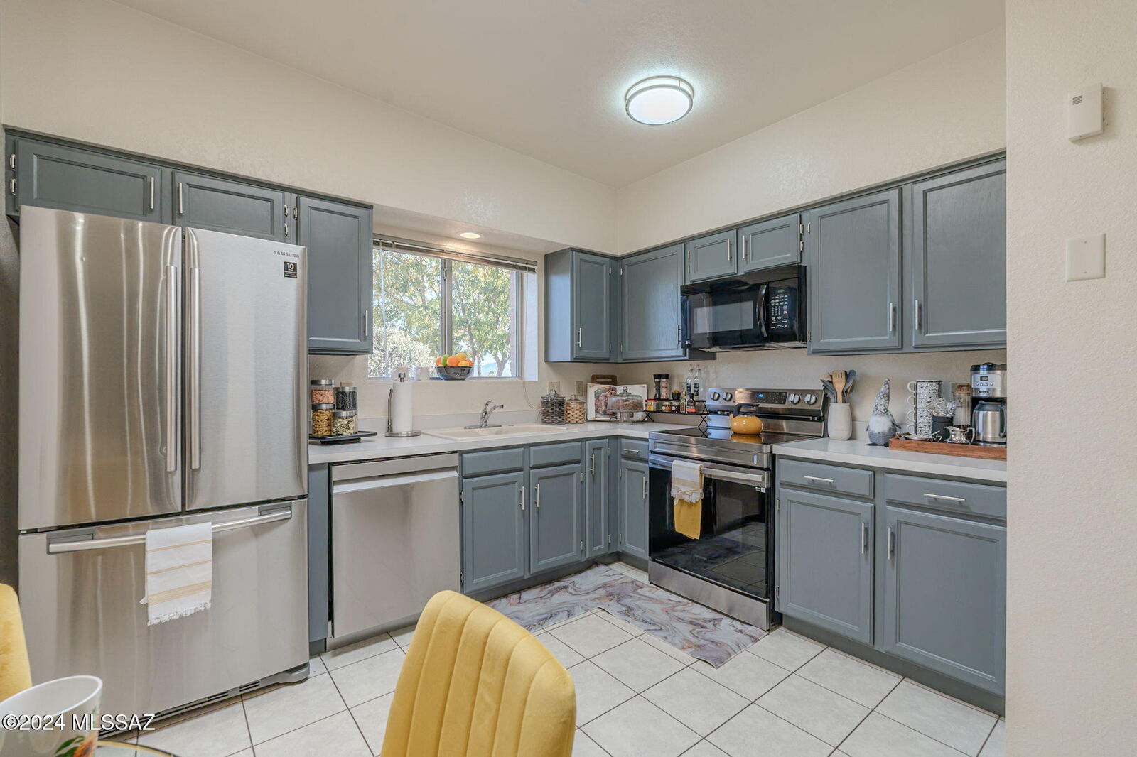 Property Photo: 1501 W Via Del Jarrito AZ 85622