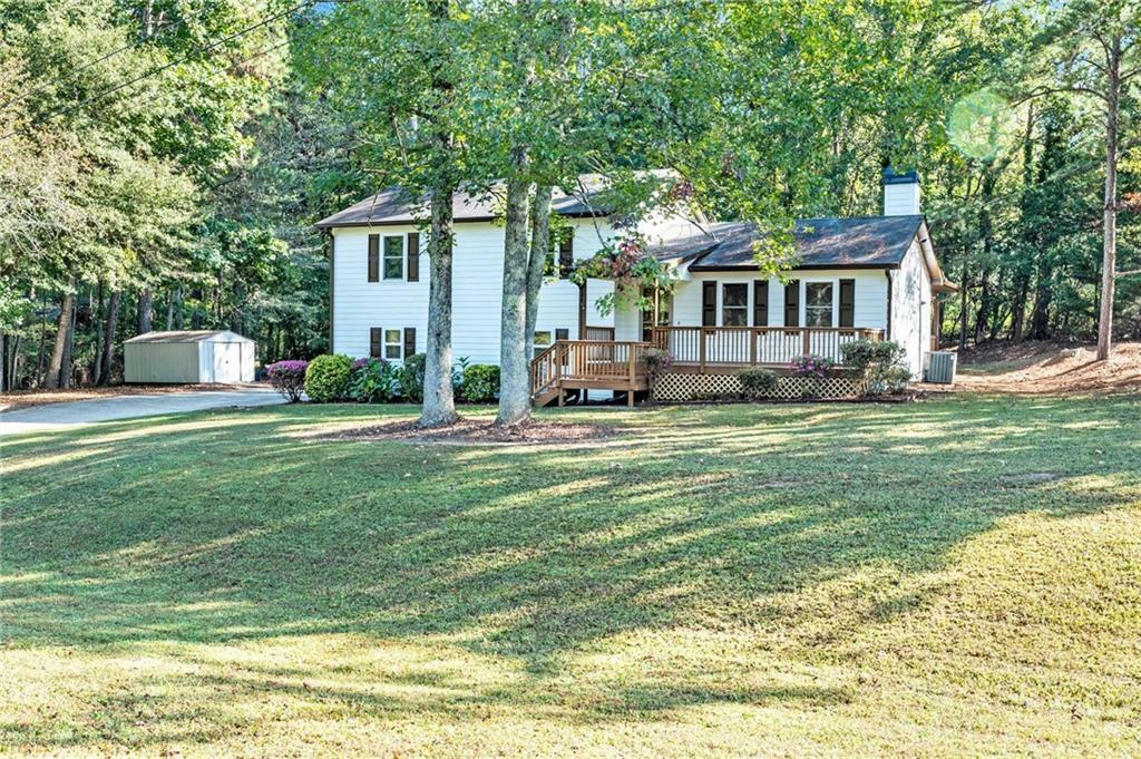 Property Photo:  1645 Morgan Walk  GA 30115 