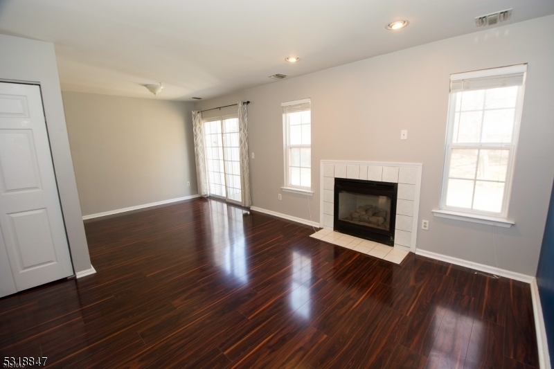 Property Photo:  1602 Windsor Ct  NJ 07834 