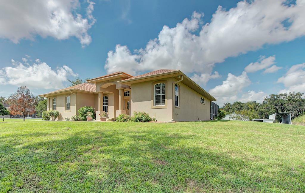 Property Photo:  6930 69th Street E  FL 34221 