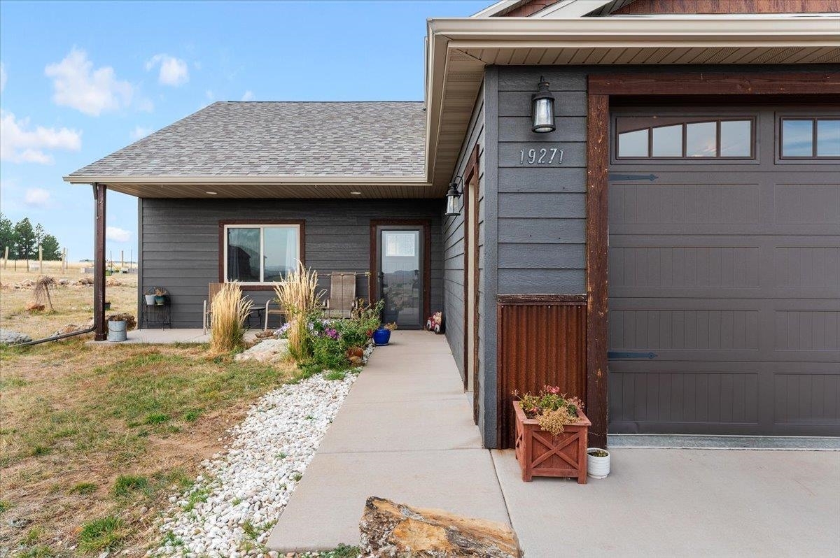 Property Photo:  19271 Hat Ranch Drive  SD 57717 