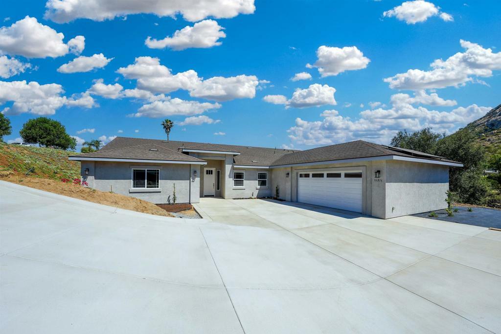 Property Photo:  16816 Daza Drive  CA 92065 