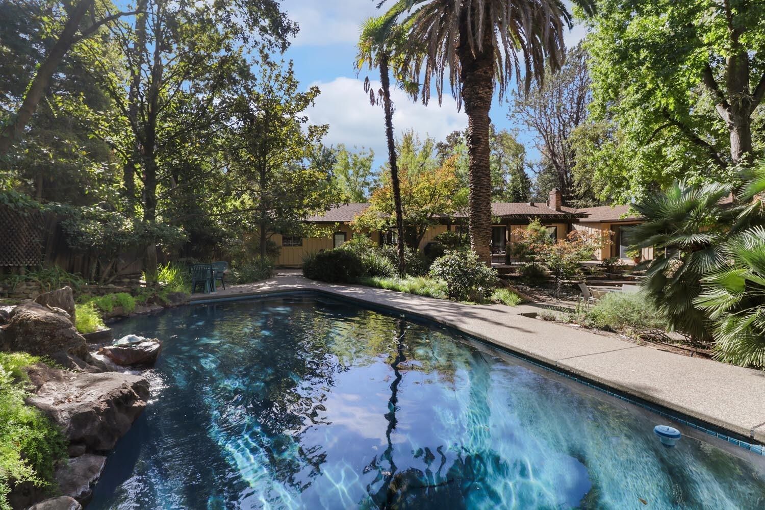 Property Photo: 5649 Fair Oaks Boulevard CA 95608