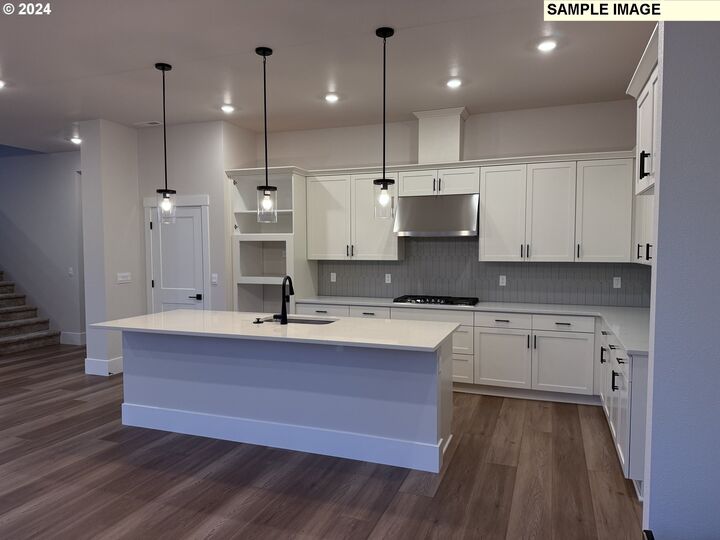 4 bed Beaverton home for sale 11702 SW Vinegar Ter, Beaverton, OR 97007