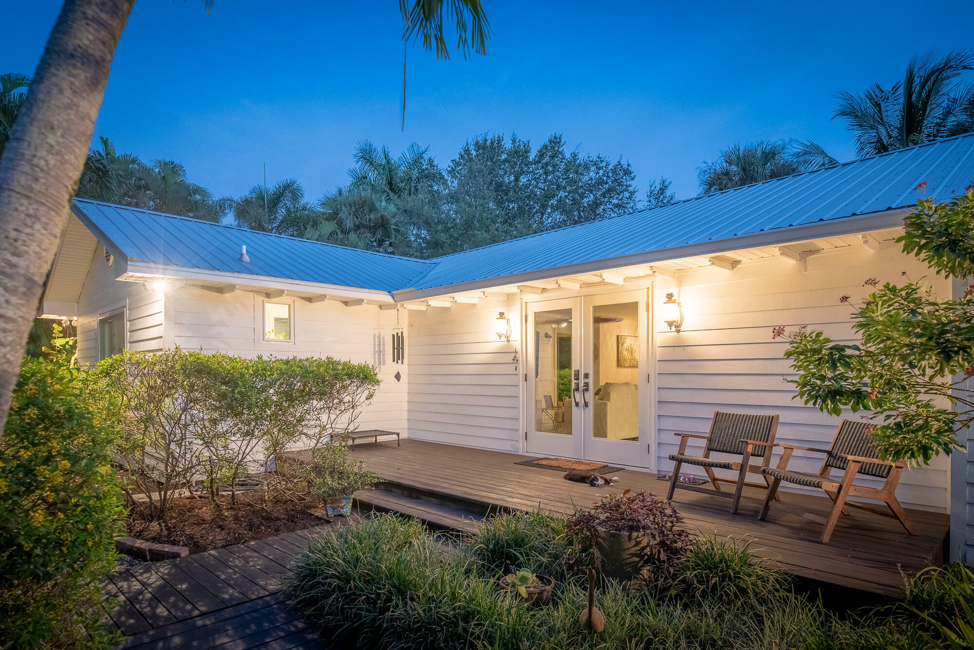 Property Photo:  547 SW Riverview Street  FL 34994 