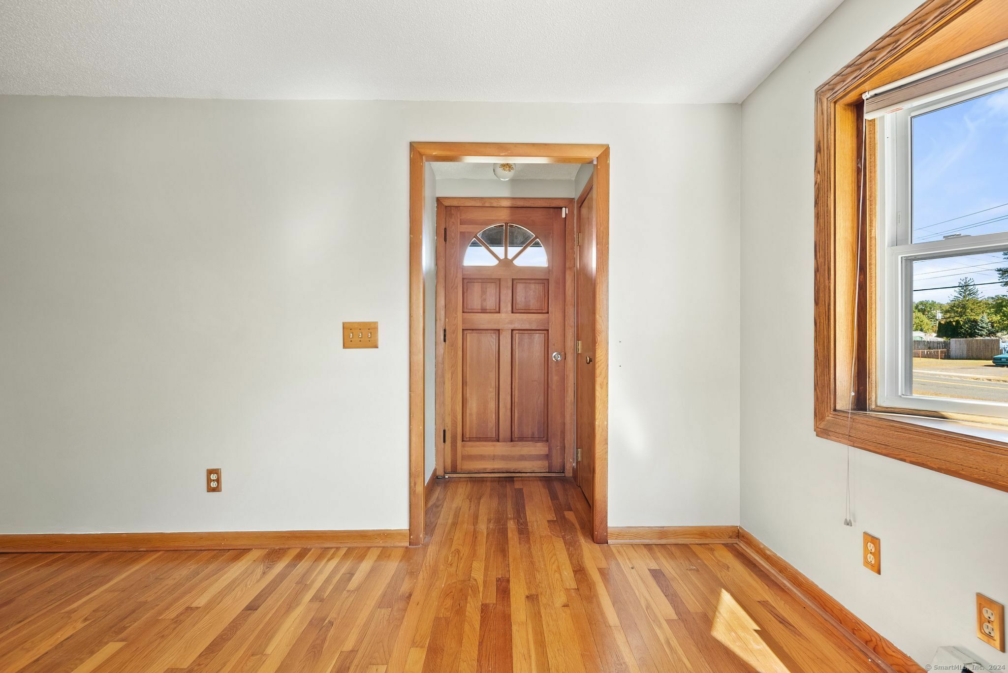 Property Photo:  229 Southwest Avenue  CT 06096 