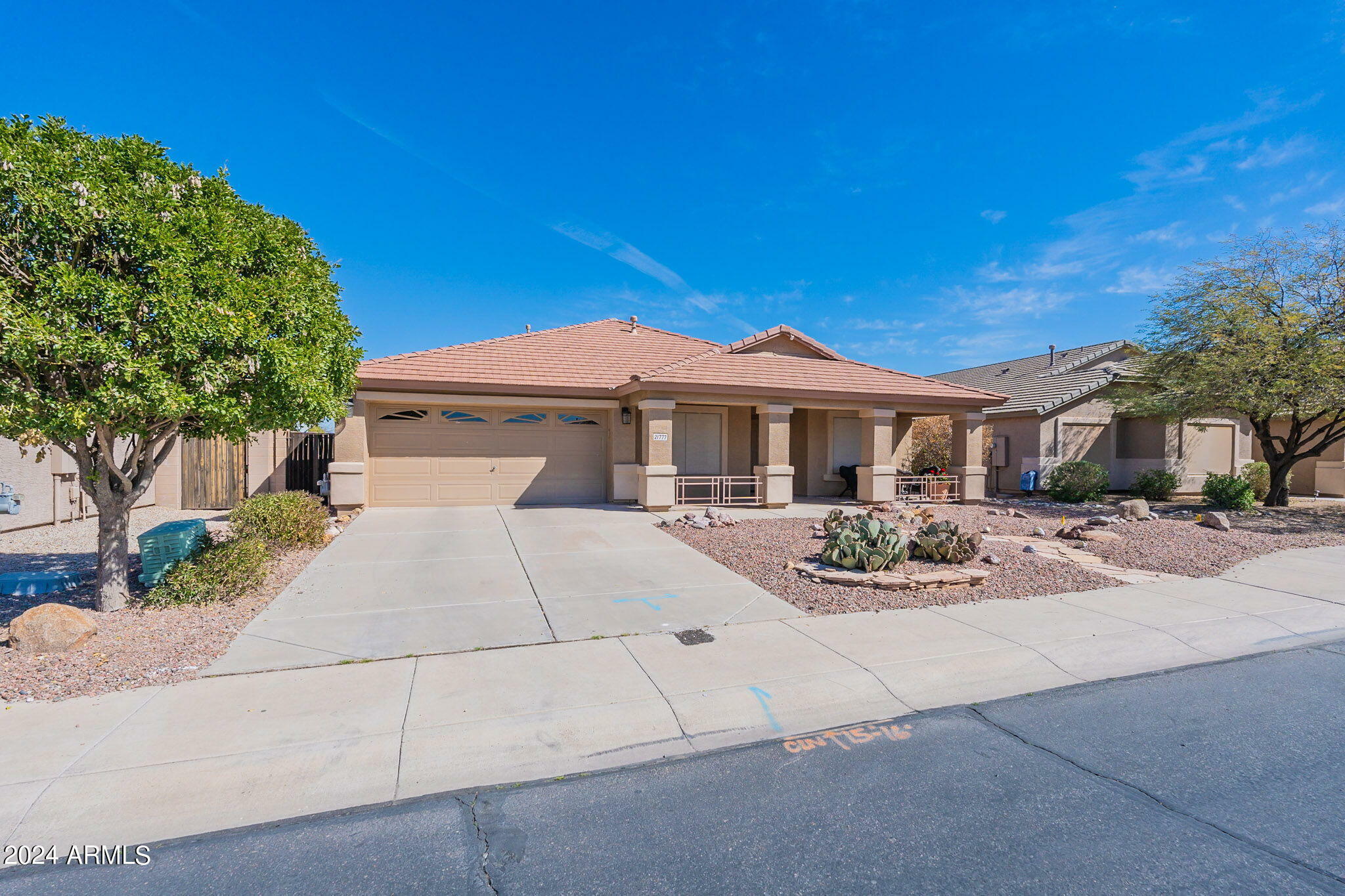 Property Photo:  21777 N Van Loo Drive  AZ 85138 