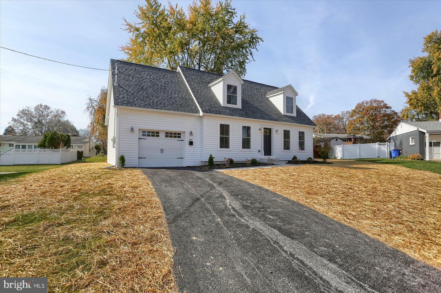 Property Photo:  204 Runson Road  PA 17011 