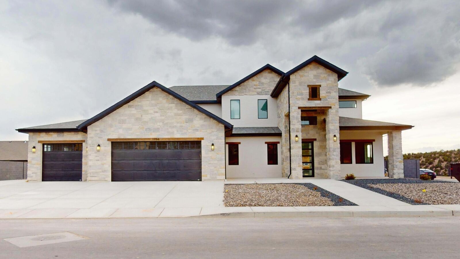 Property Photo: 1758 S Grace Ln UT 84720