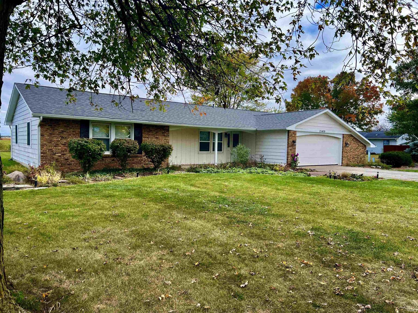 Property Photo: 21409 Woodburn Road IN 46797