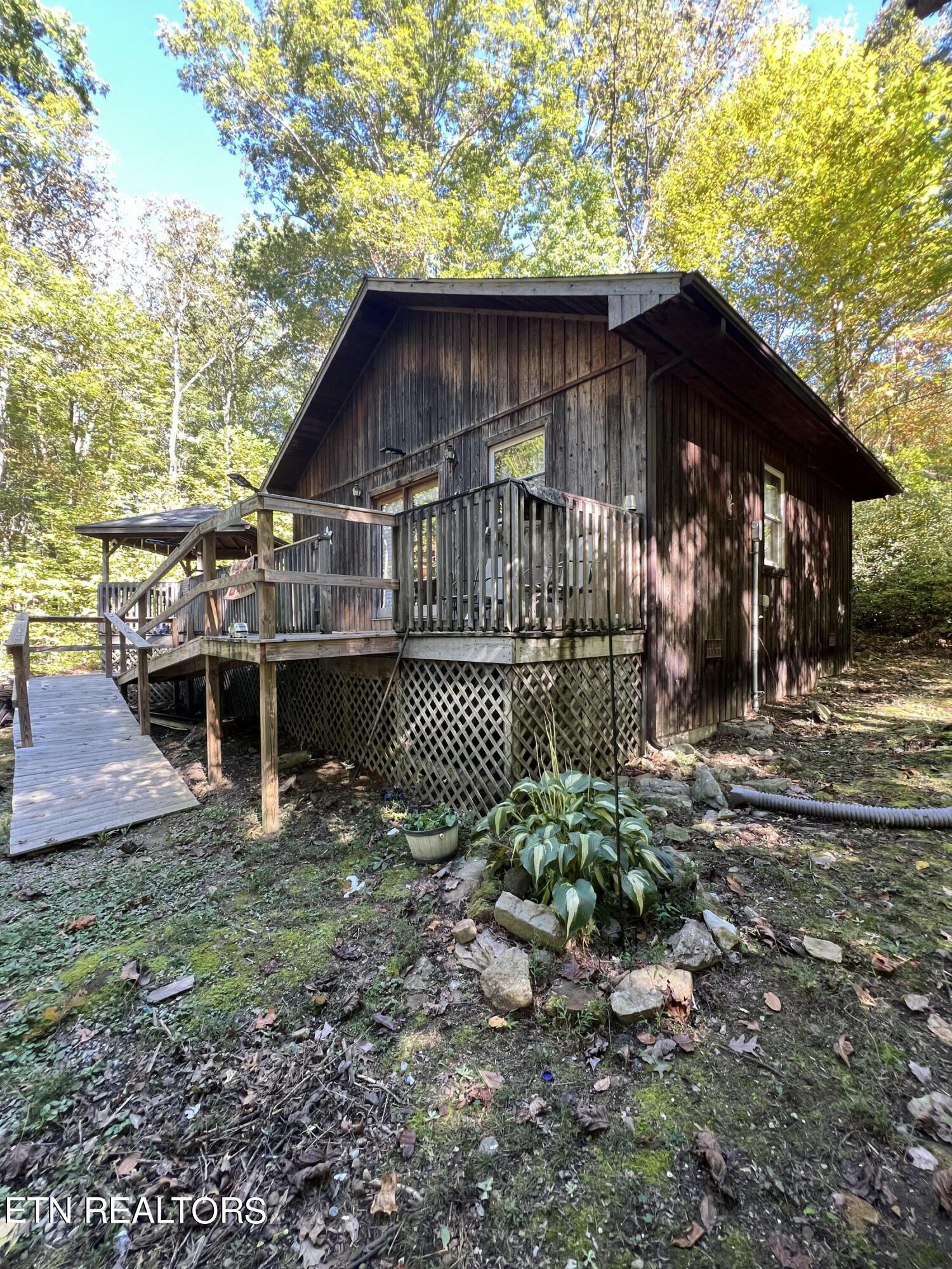 Property Photo:  409 Shillilah Village  KY 40965 