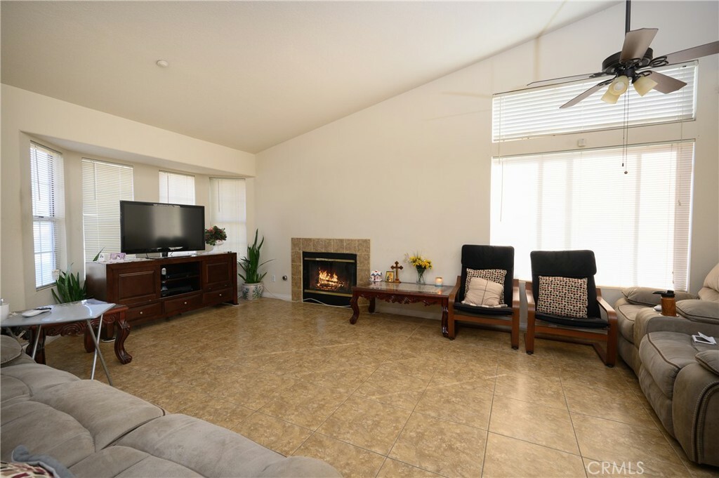 Property Photo:  1631 W Townsend Street  CA 92377 