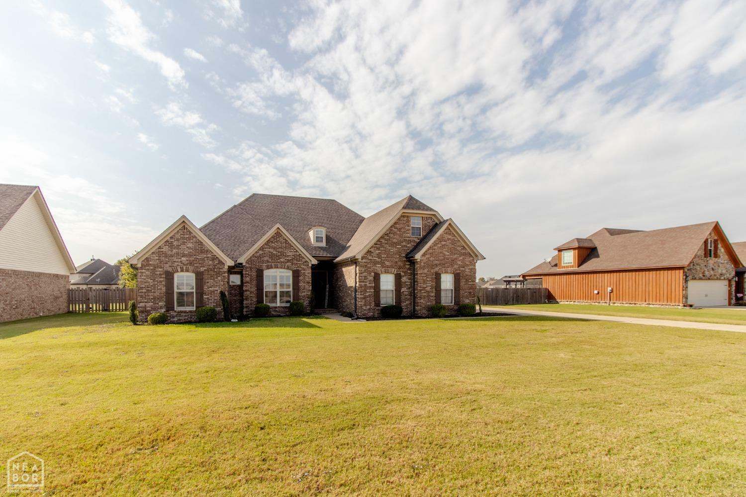 Property Photo:  553 S McNeely  AR 72364 