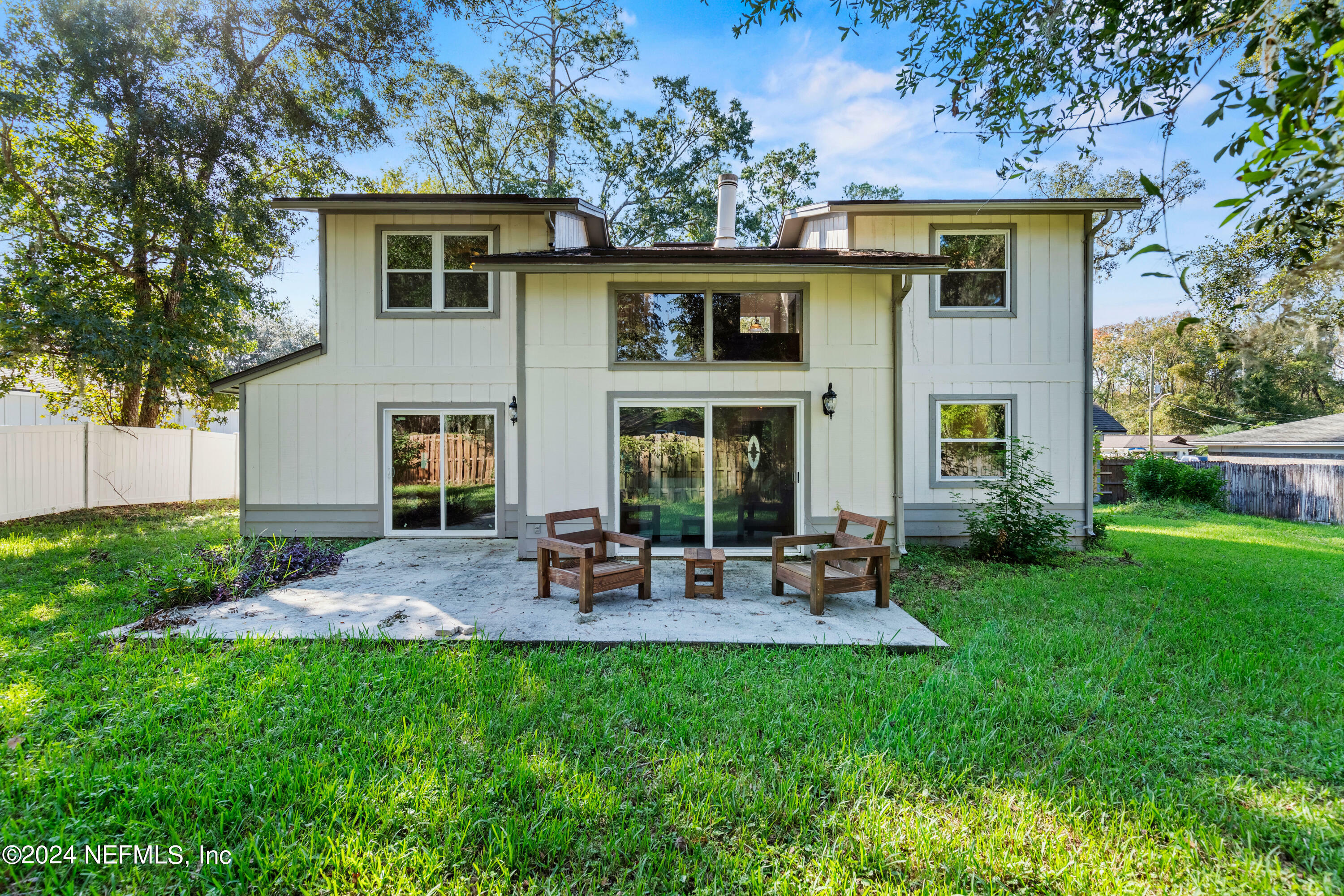 Property Photo:  4169 Burning Tree Lane S  FL 32223 