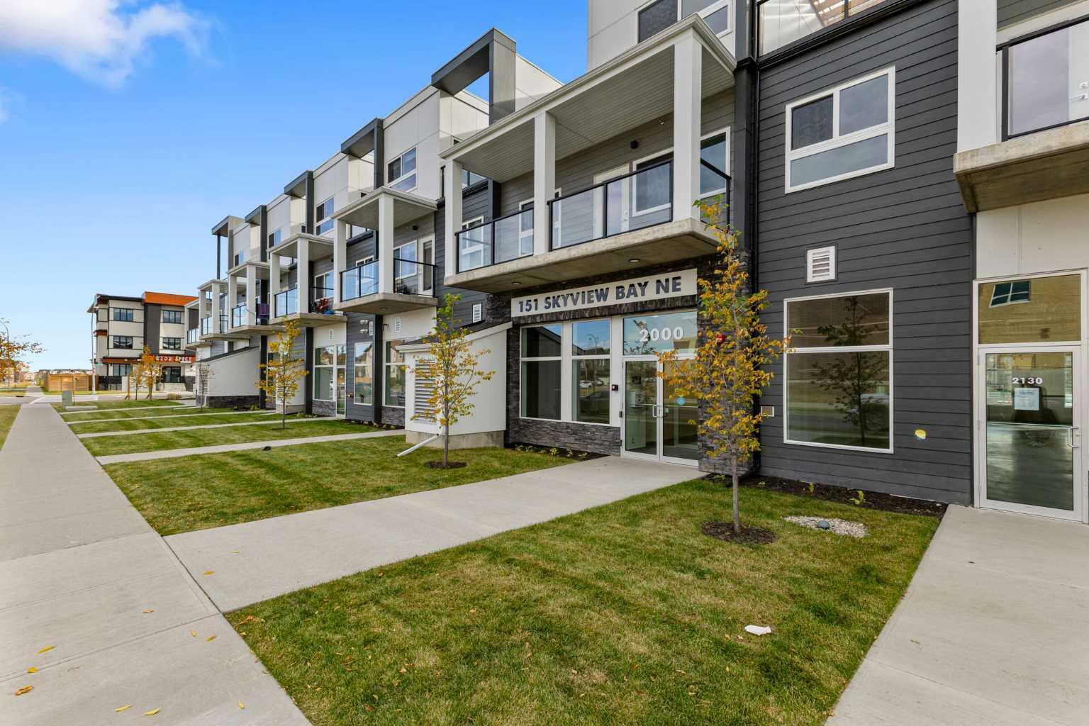 151 Skyview Bay NE 2222  Calgary AB T3N 1B6 photo