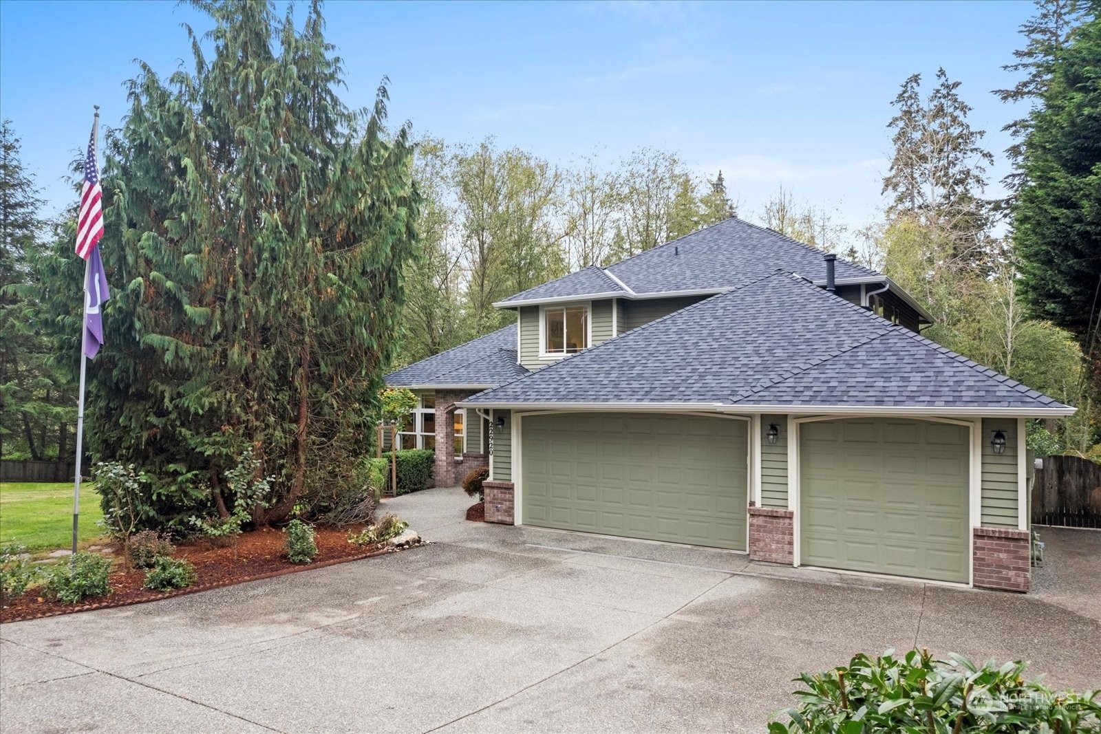 22920 53rd Avenue SE  Bothell WA 98021 photo