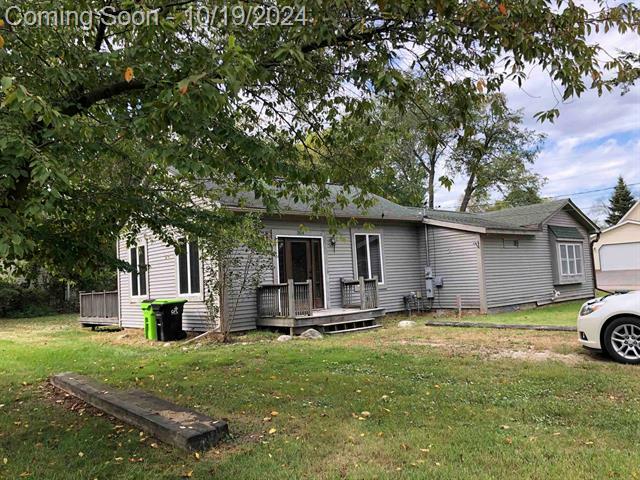 304 Colfax Street  Fenton MI 48430 photo