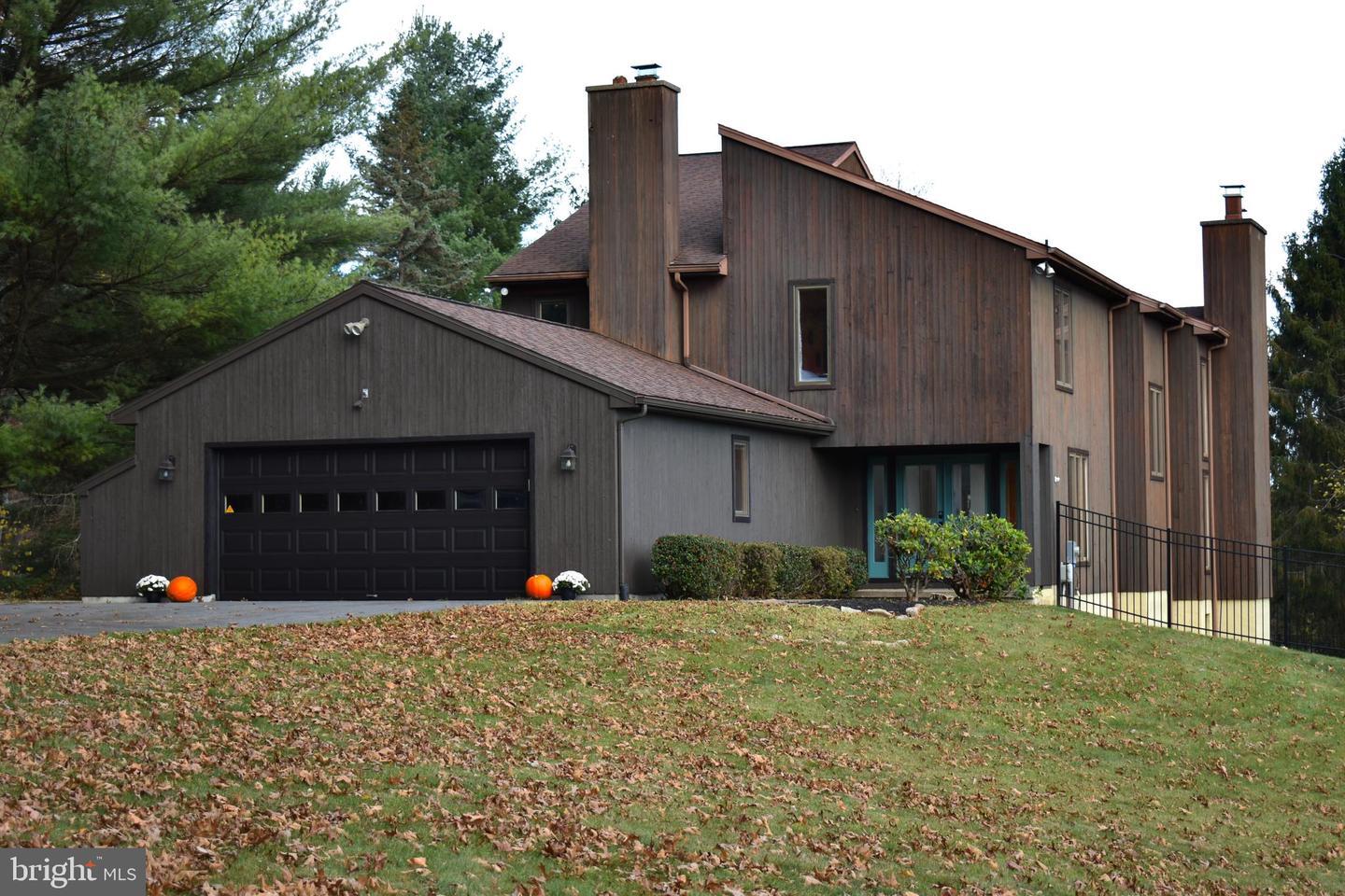 Property Photo: 1214 Deerfield Drive PA 16803