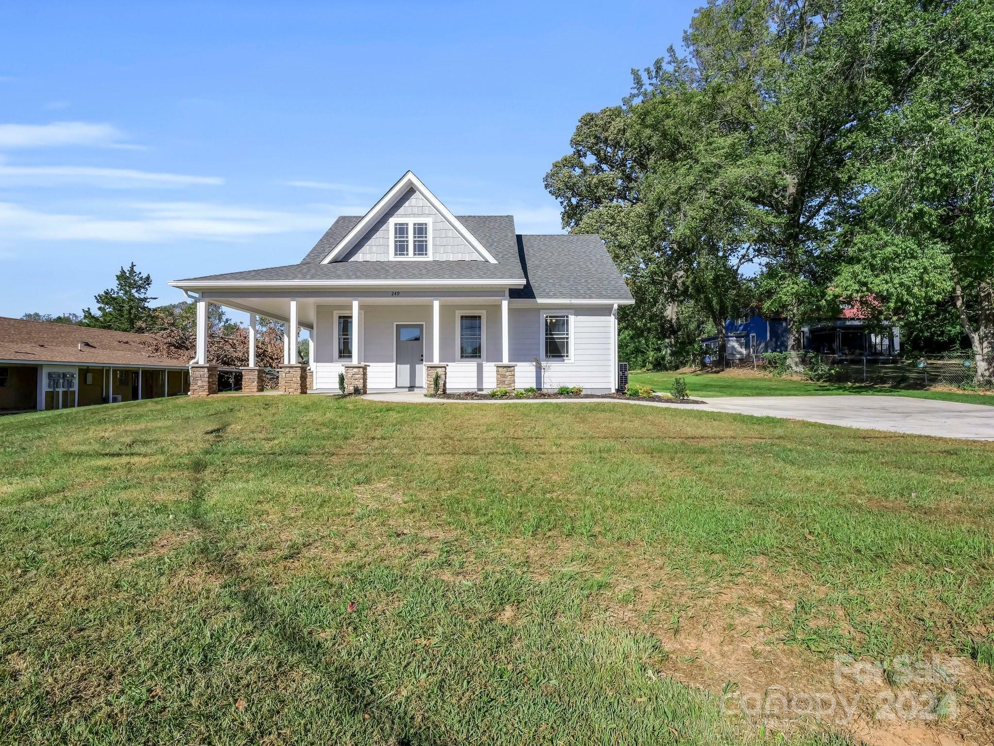 Property Photo:  249 Pennsylvania Avenue  NC 28160 