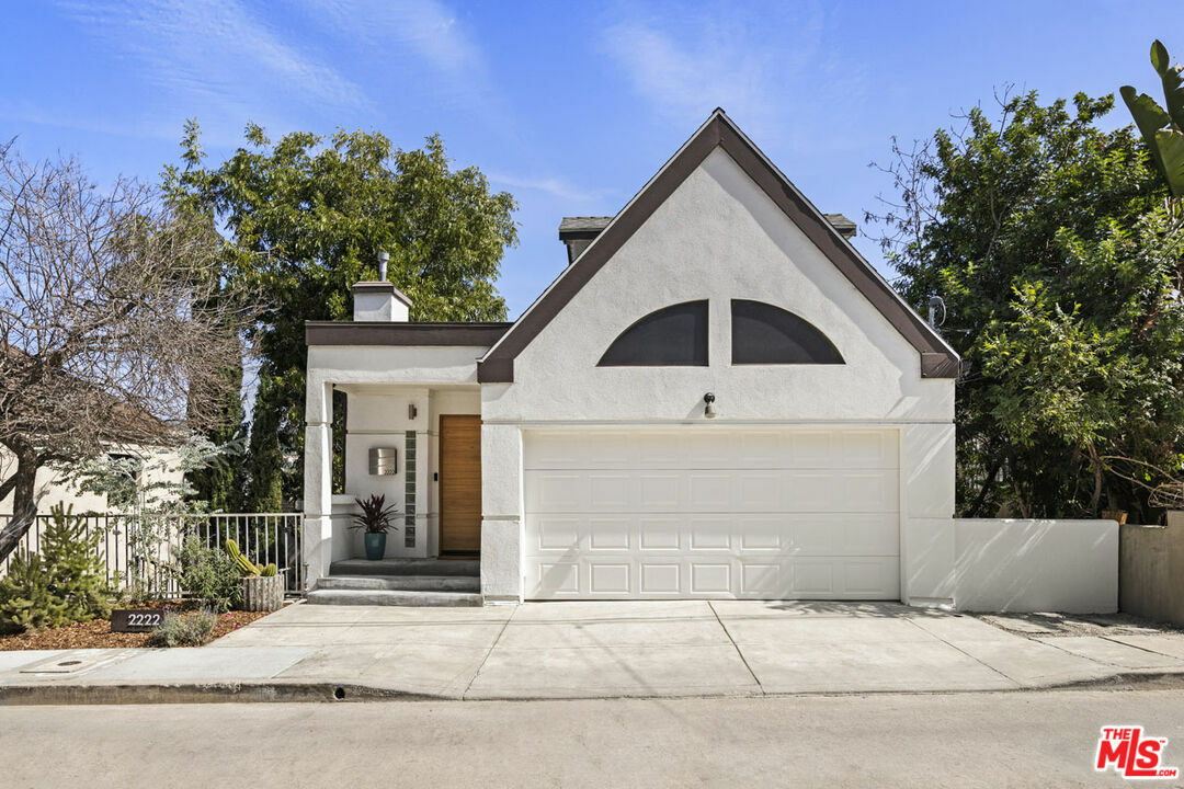 2222 Lyric Ave  Los Angeles CA 90027 photo