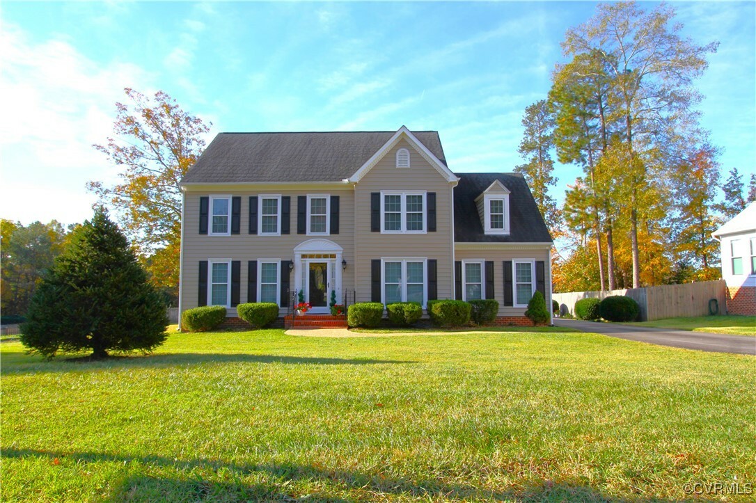 Property Photo:  10305 Fraser Ct  VA 23233 