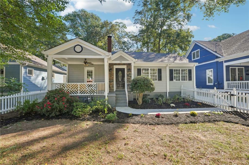 Property Photo:  910 E Lake Drive  GA 30030 