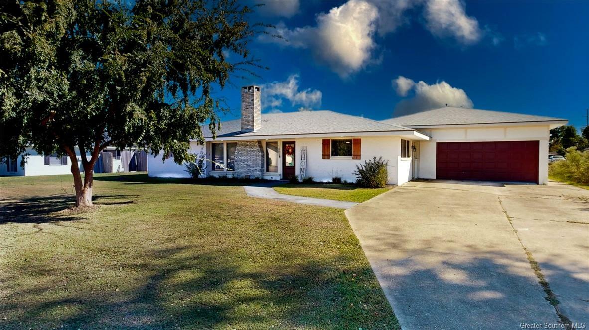 Property Photo: 1403 Beth Street LA 70663