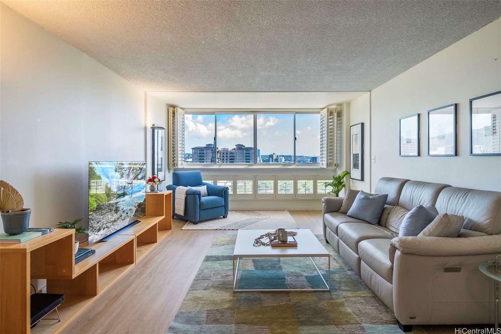 Property Photo:  1212 Punahou Street 1105  HI 96826 