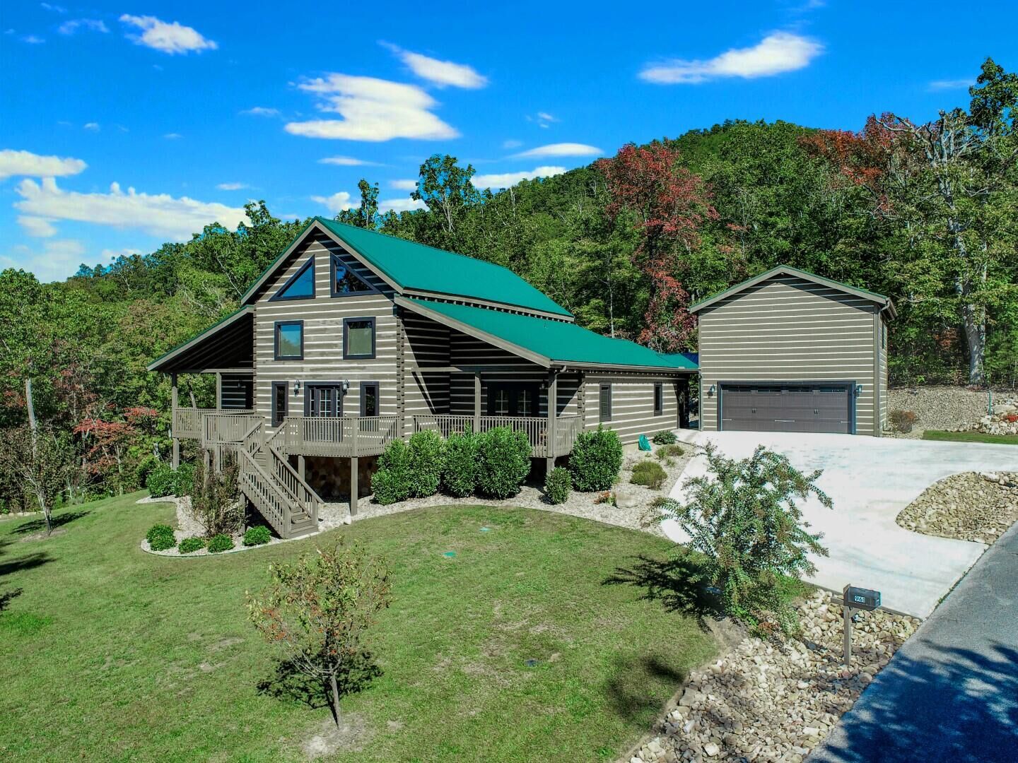 Property Photo: 961 Tomahawk Drive TN 37722