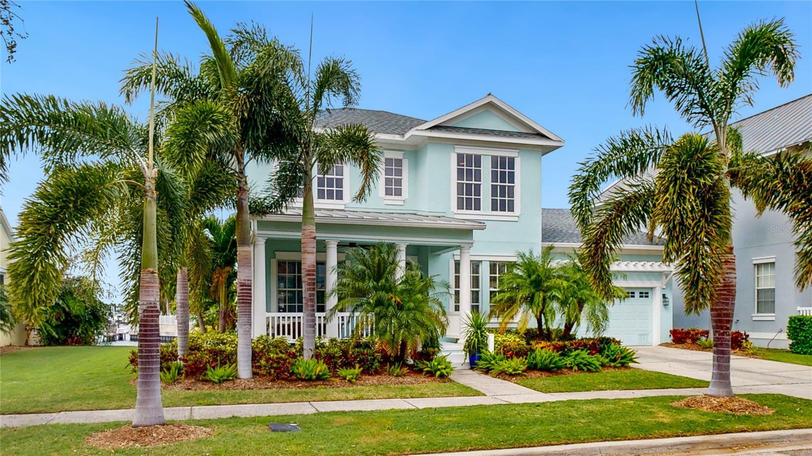 Property Photo:  410 Islebay Drive  FL 33572 