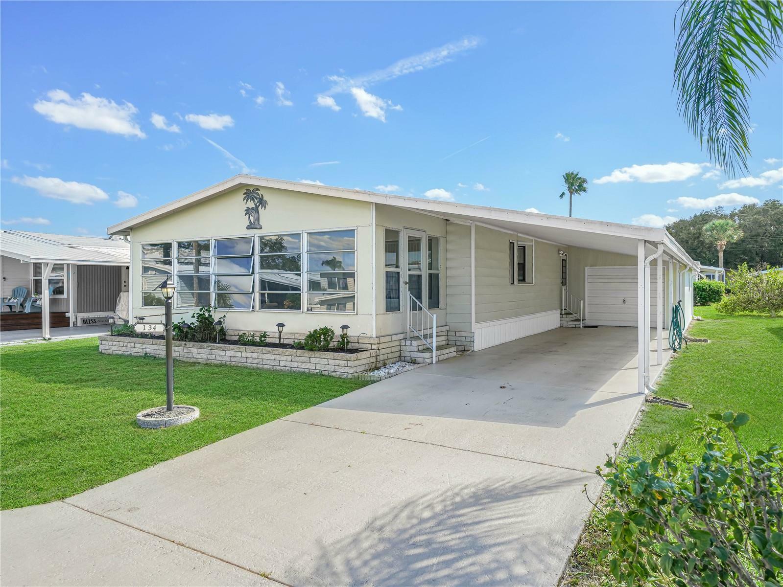 Property Photo:  134 Lake Hazel Drive  FL 33884 